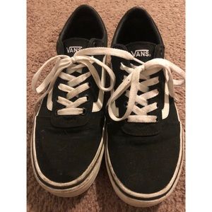 Vans - Women’s size 9